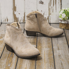 Western Embroidered Ankle Boots – Cute & Versatile for Daily Outfits