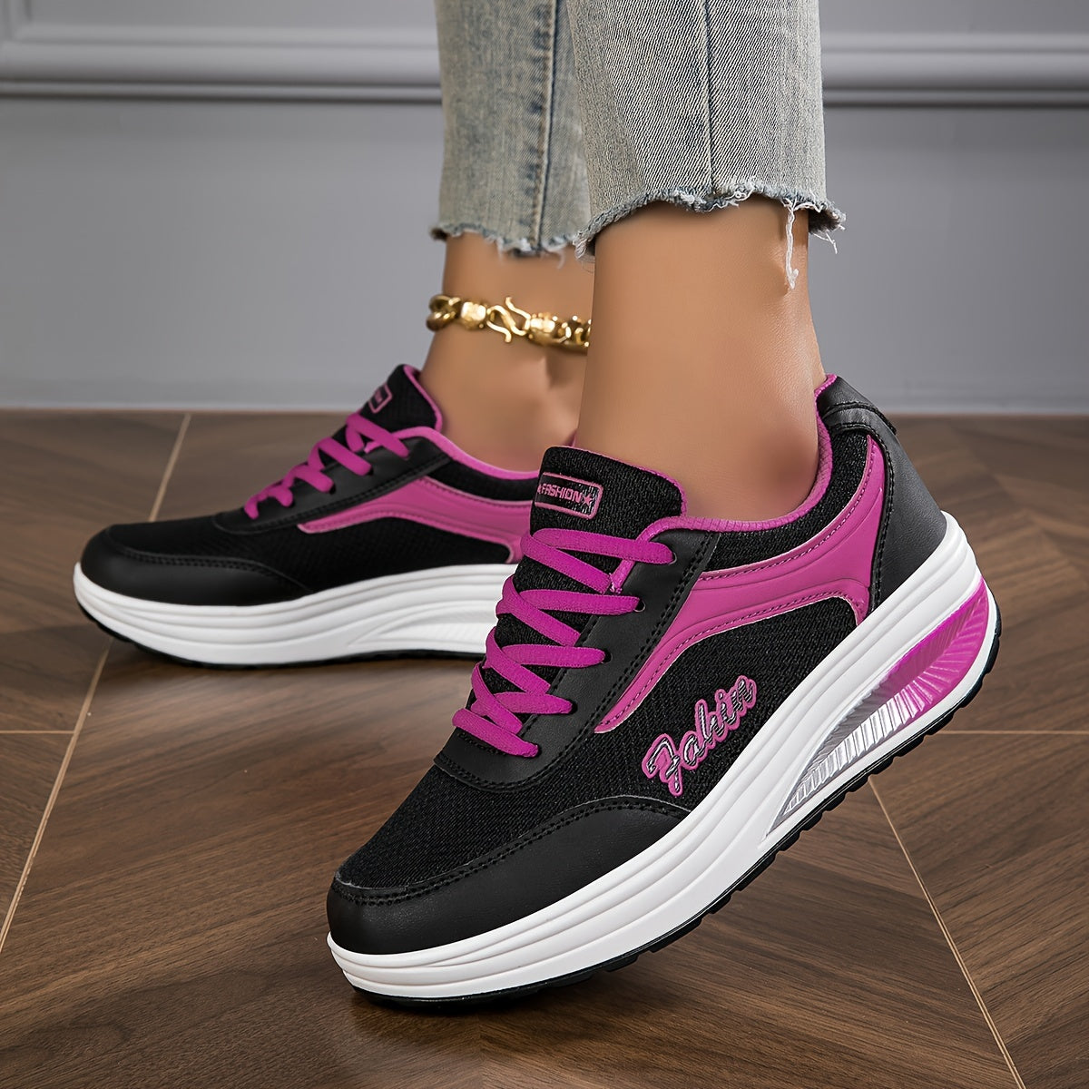 🔥Last Day Promotion 50% OFF - Women's Breathable Fashion Chunky-Soled Trainers